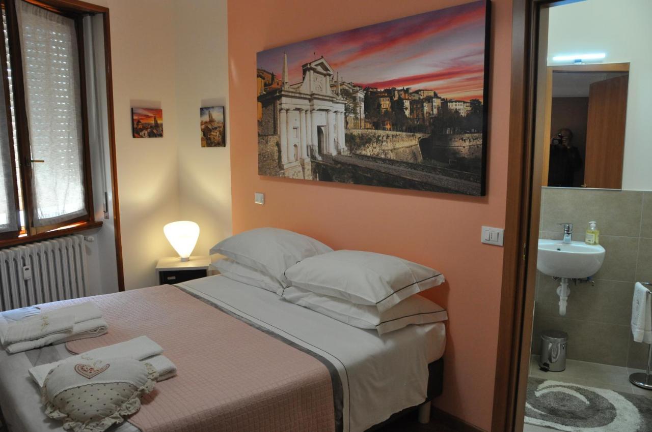 Citywalls Guest House Bergamo Exterior foto