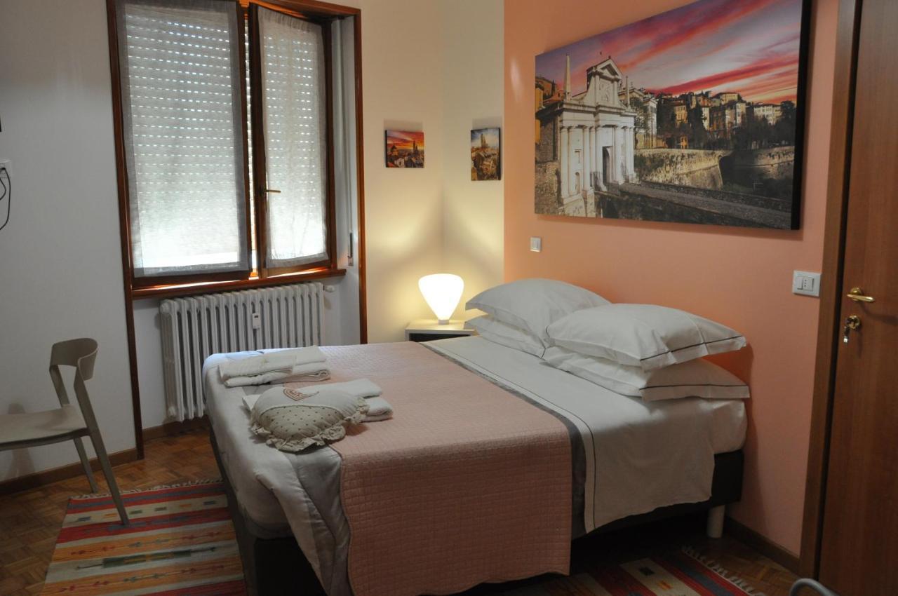 Citywalls Guest House Bergamo Exterior foto