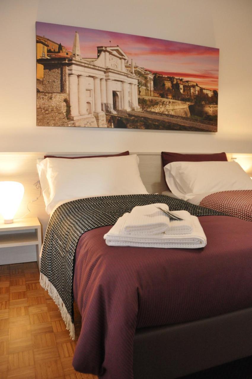 Citywalls Guest House Bergamo Exterior foto